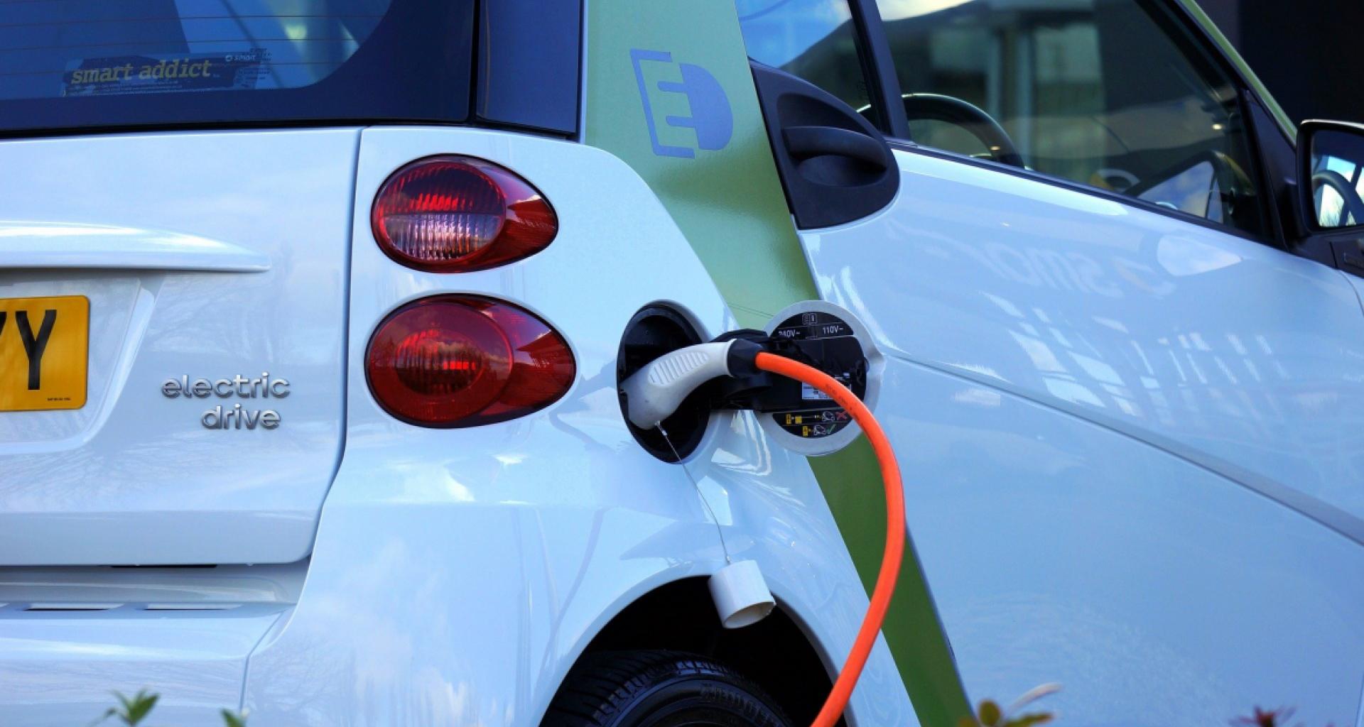 Se amplía el plazo de solicitud de ayudas para la compra de vehículos eléctricos cero emisiones